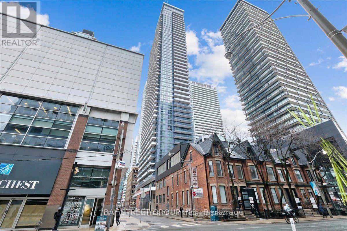2702 - 38 WIDMER STREET, Toronto, Ontario
