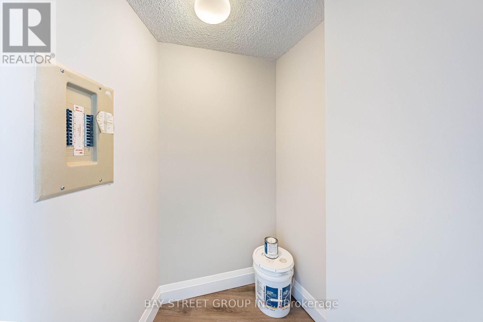 1001 - 150 Alton Towers Circle, Toronto, Ontario M1V 4X7 - Photo 31 - E13569864