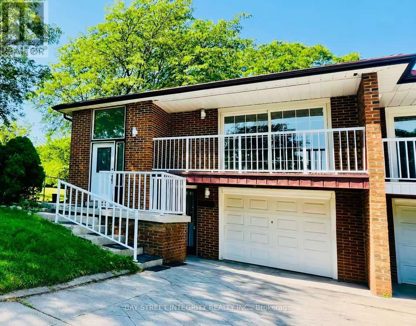 7 SNOWHILL CRESCENT, Toronto (Agincourt South-Malvern West)