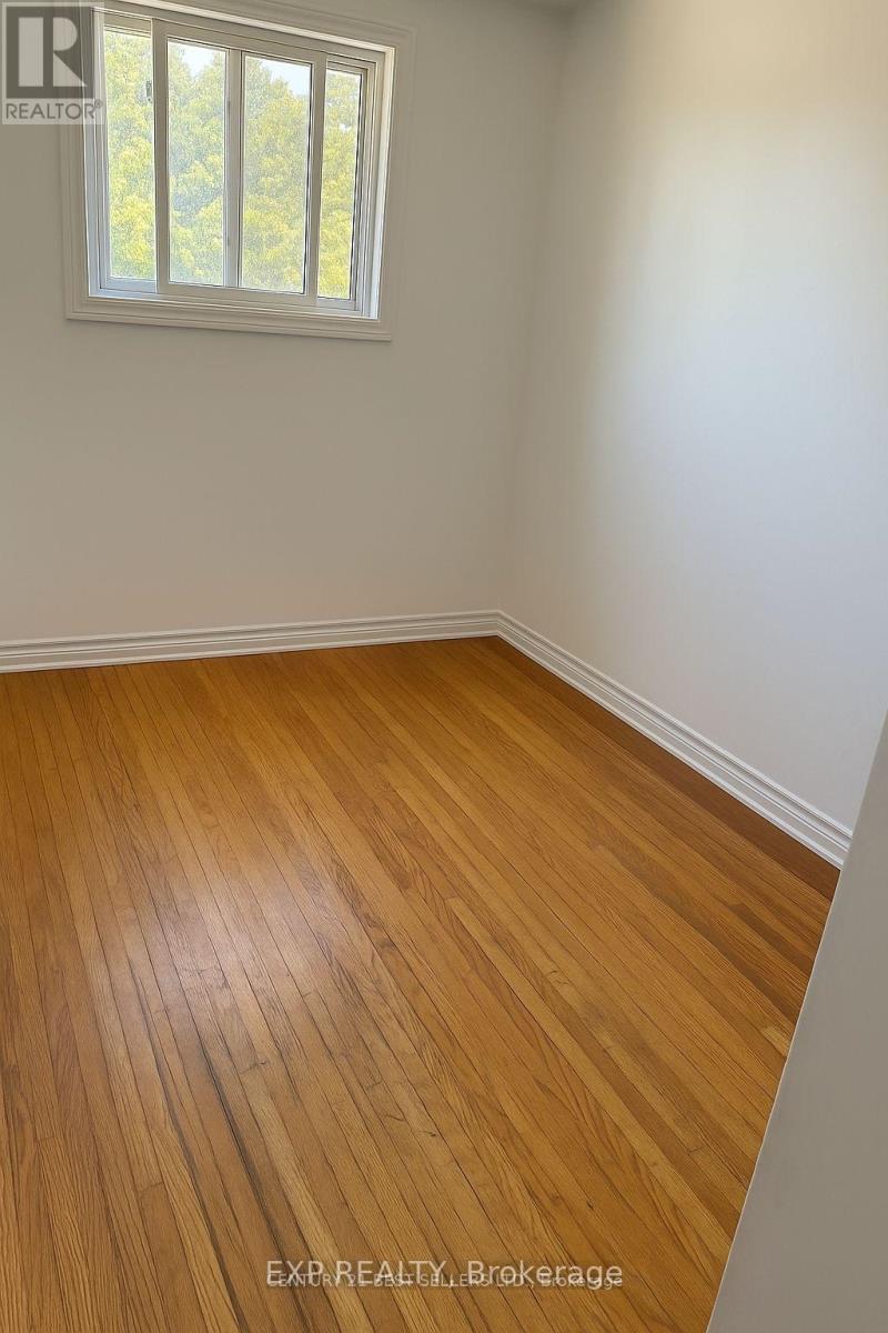 15a Rockwood Drive, Toronto, Ontario M1M 3M9 - Photo 4 - E13569928