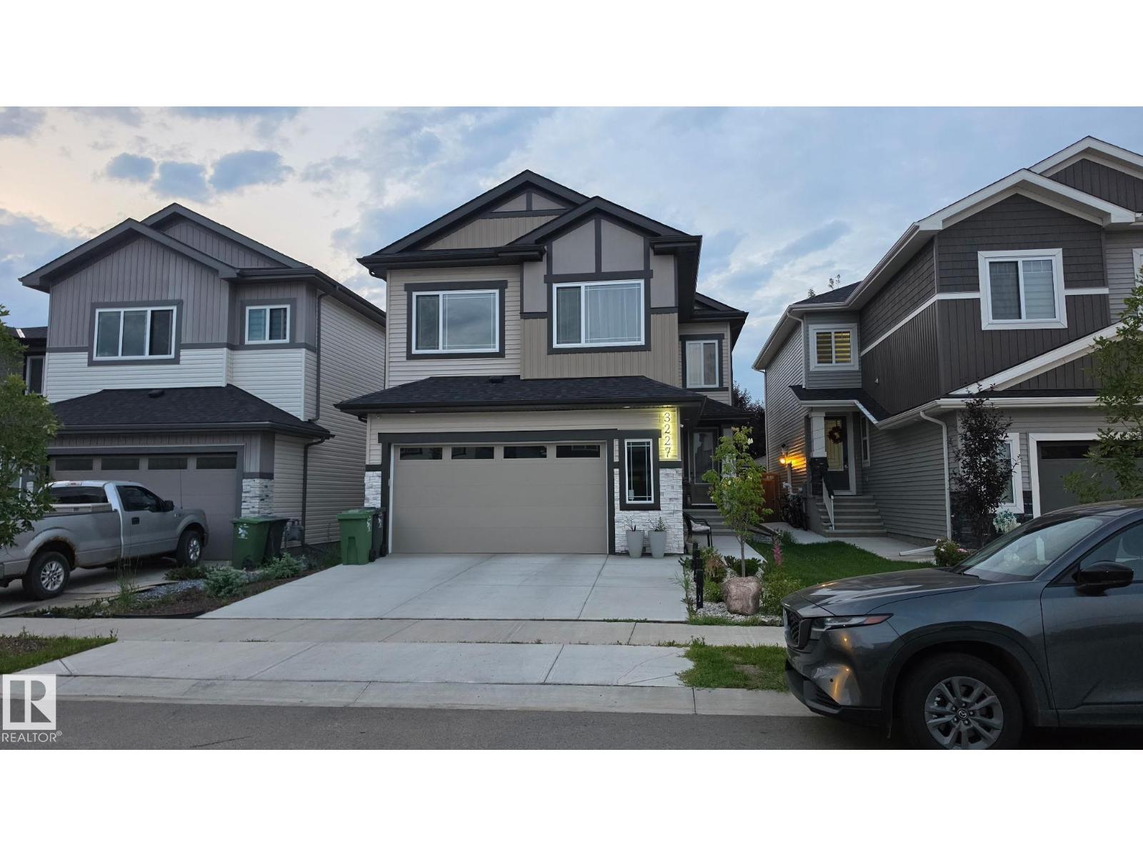 3227 PELERIN CR, beaumont, Alberta