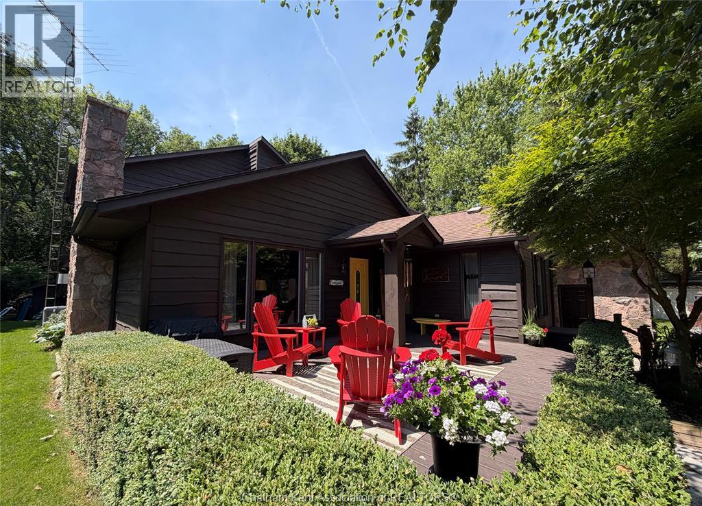 18080 Second Avenue, Rondeau, Ontario  N0P 1X0 - Photo 2 - 26016955