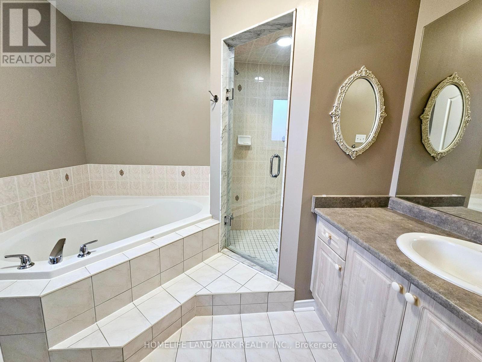 188 Wainscot Avenue, Newmarket, Ontario  L3X 2X4 - Photo 10 - N13569872