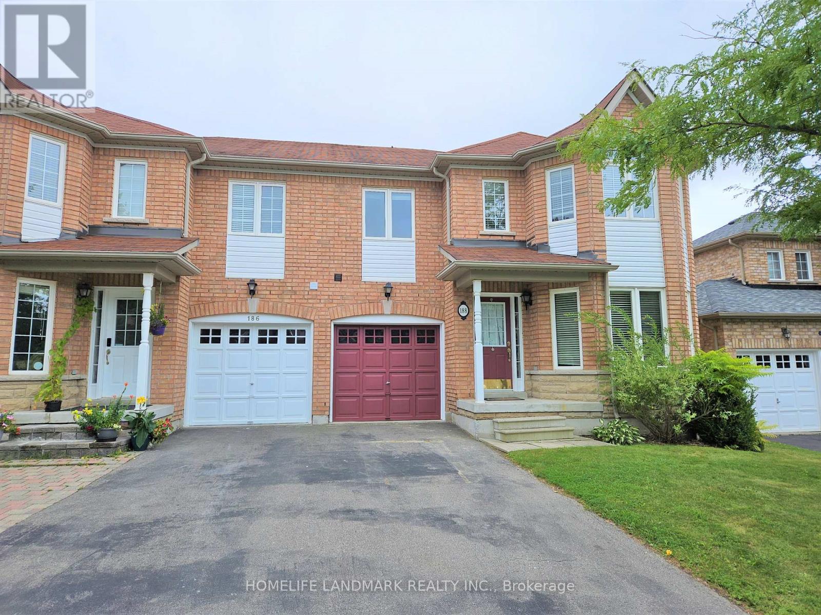 188 Wainscot Avenue, Newmarket, Ontario  L3X 2X4 - Photo 2 - N13569872