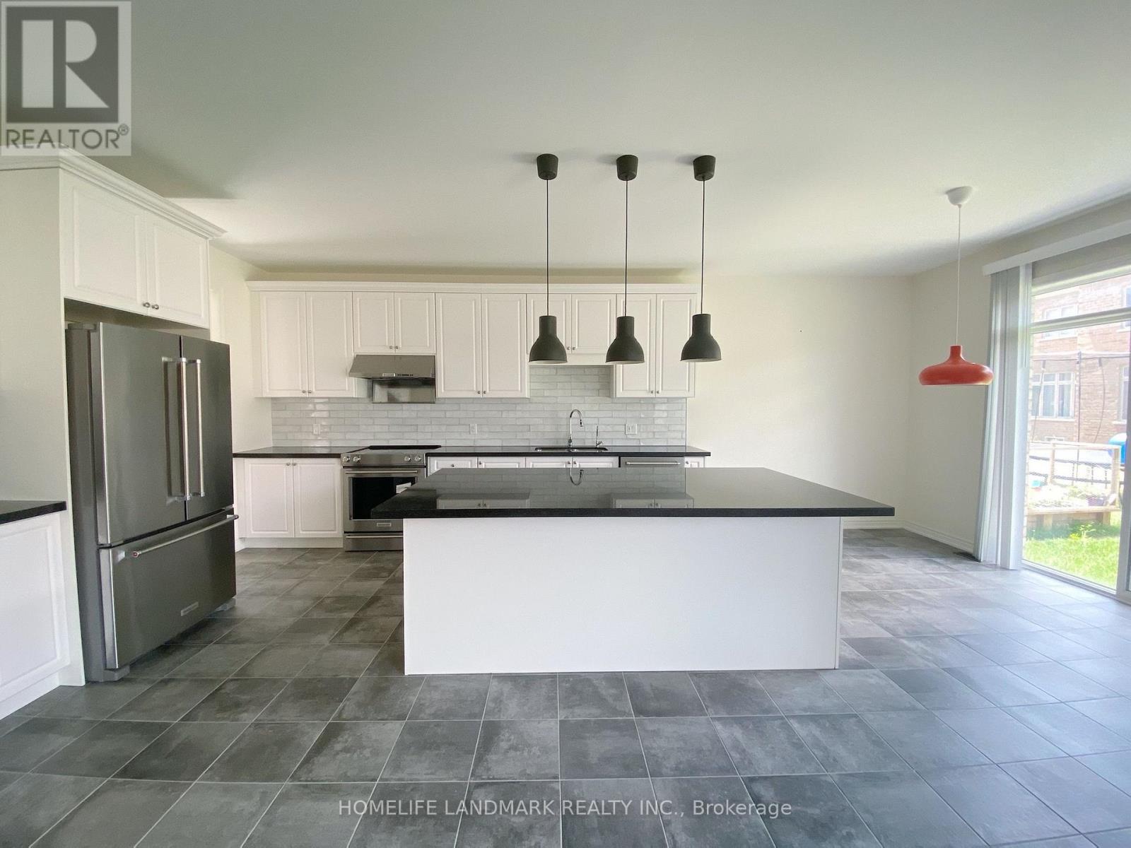 18 Goldeneye Drive, East Gwillimbury, Ontario  L9N 0S6 - Photo 3 - N13569940