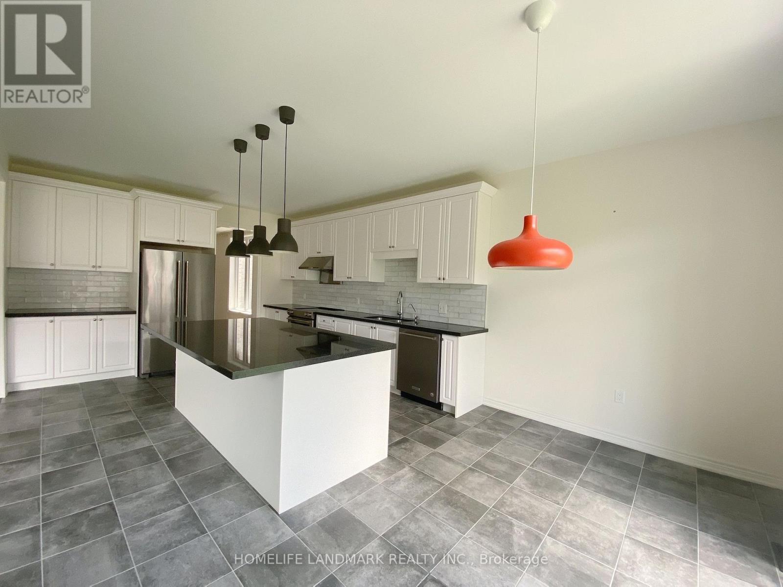 18 Goldeneye Drive, East Gwillimbury, Ontario  L9N 0S6 - Photo 4 - N13569940