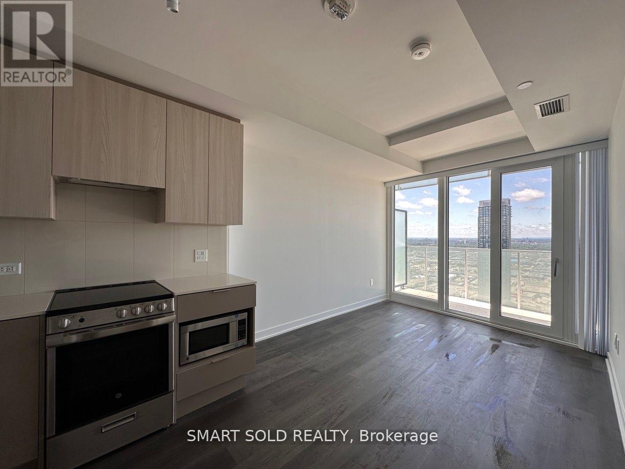 3405 - 3900 Confederation Parkway, Mississauga, Ontario L5B 0M3 - Photo 3 - W13569888