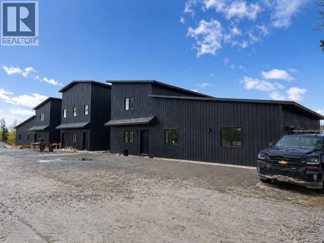 1-1702 CENTENNIAL STREET, Whitehorse
