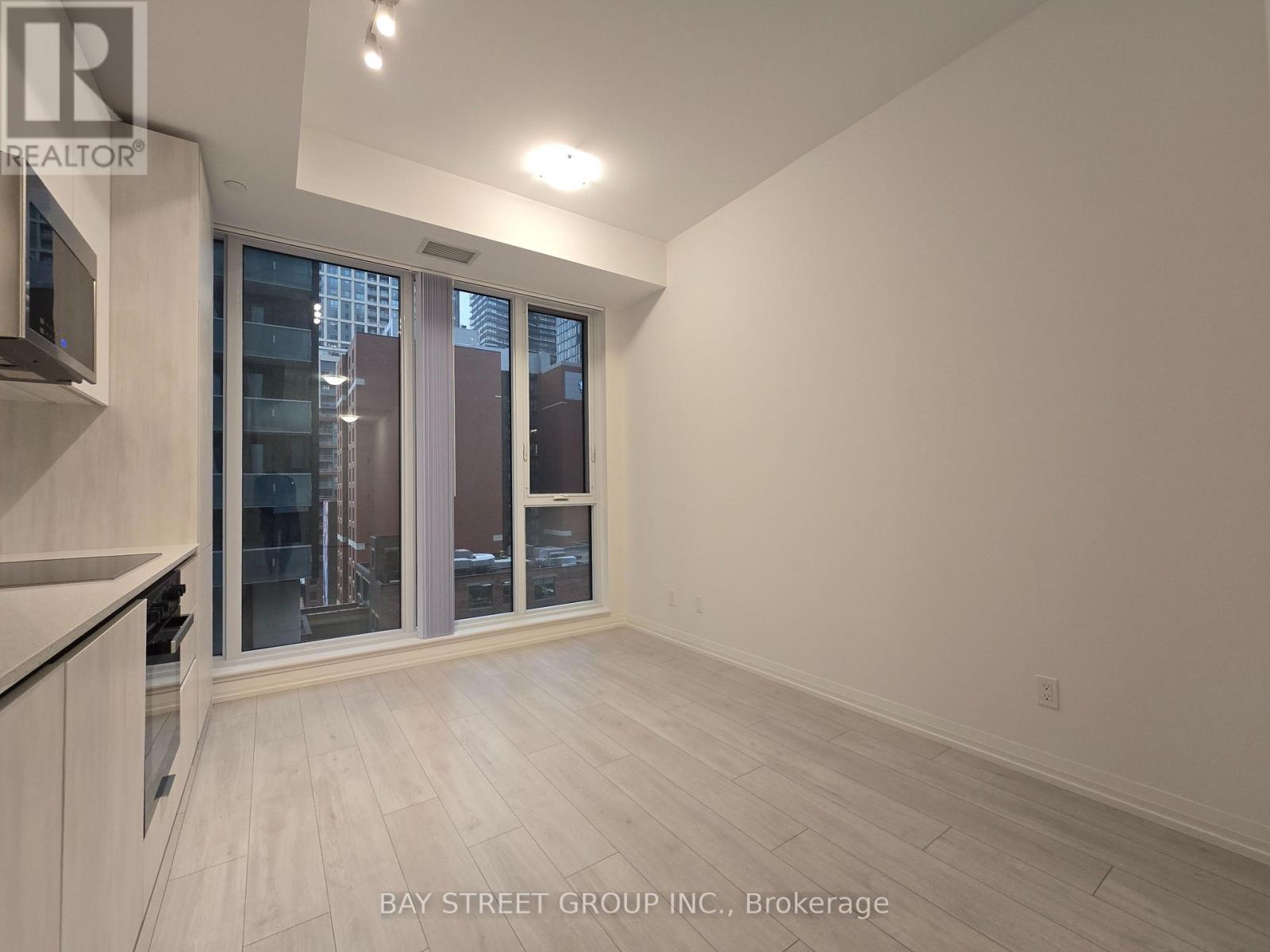 802 - 400 King Street W, Toronto, Ontario  M5V 1K2 - Photo 7 - C13569944