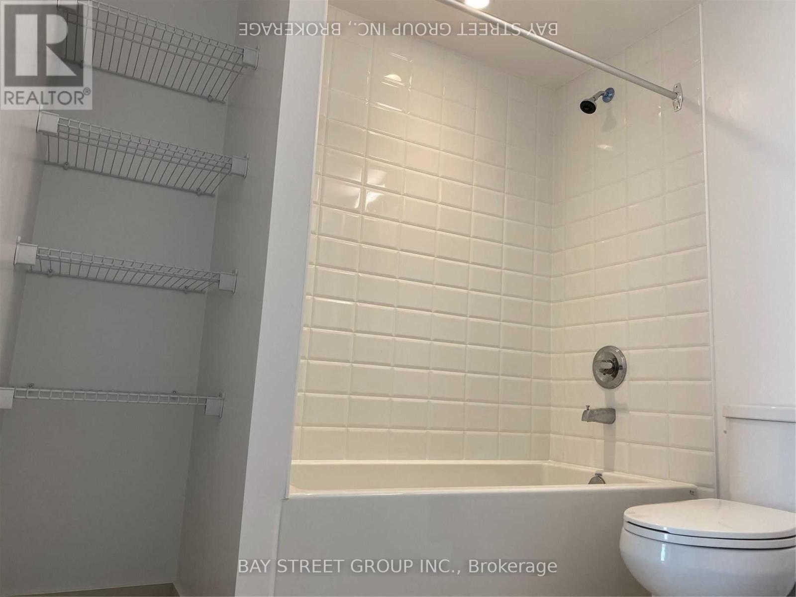 1706 - 203 College Street, Toronto, Ontario  M5T 0C8 - Photo 6 - C13569968