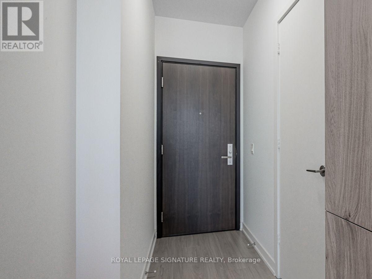 3203 - 1 Yorkville Avenue, Toronto, Ontario  M4W 0B1 - Photo 3 - C13569990