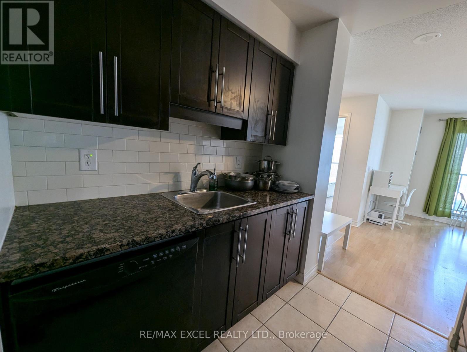 1605 - 60 Town Centre Court, Toronto, Ontario  M1P 0B1 - Photo 11 - E13569984