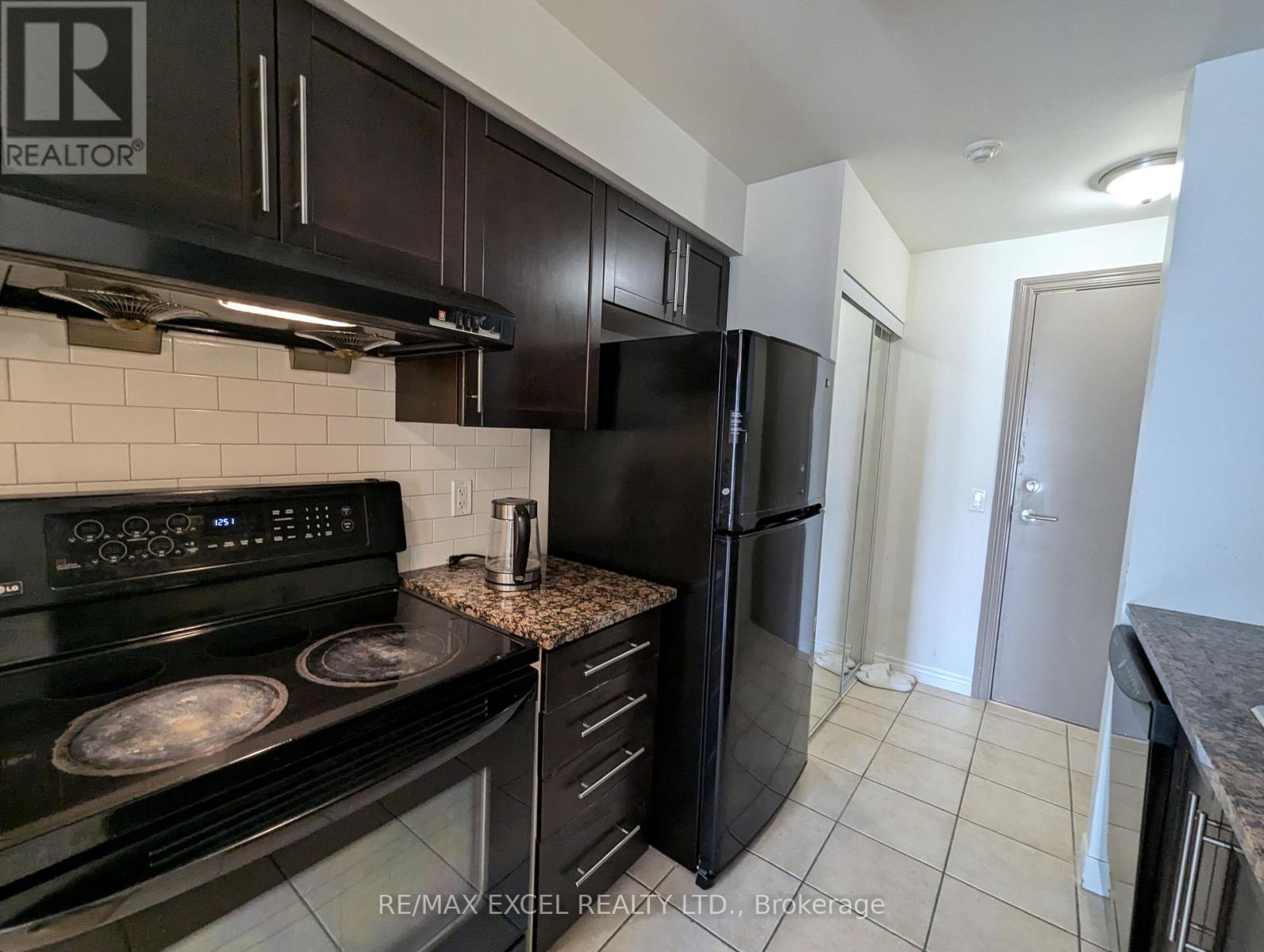 1605 - 60 Town Centre Court, Toronto, Ontario  M1P 0B1 - Photo 12 - E13569984