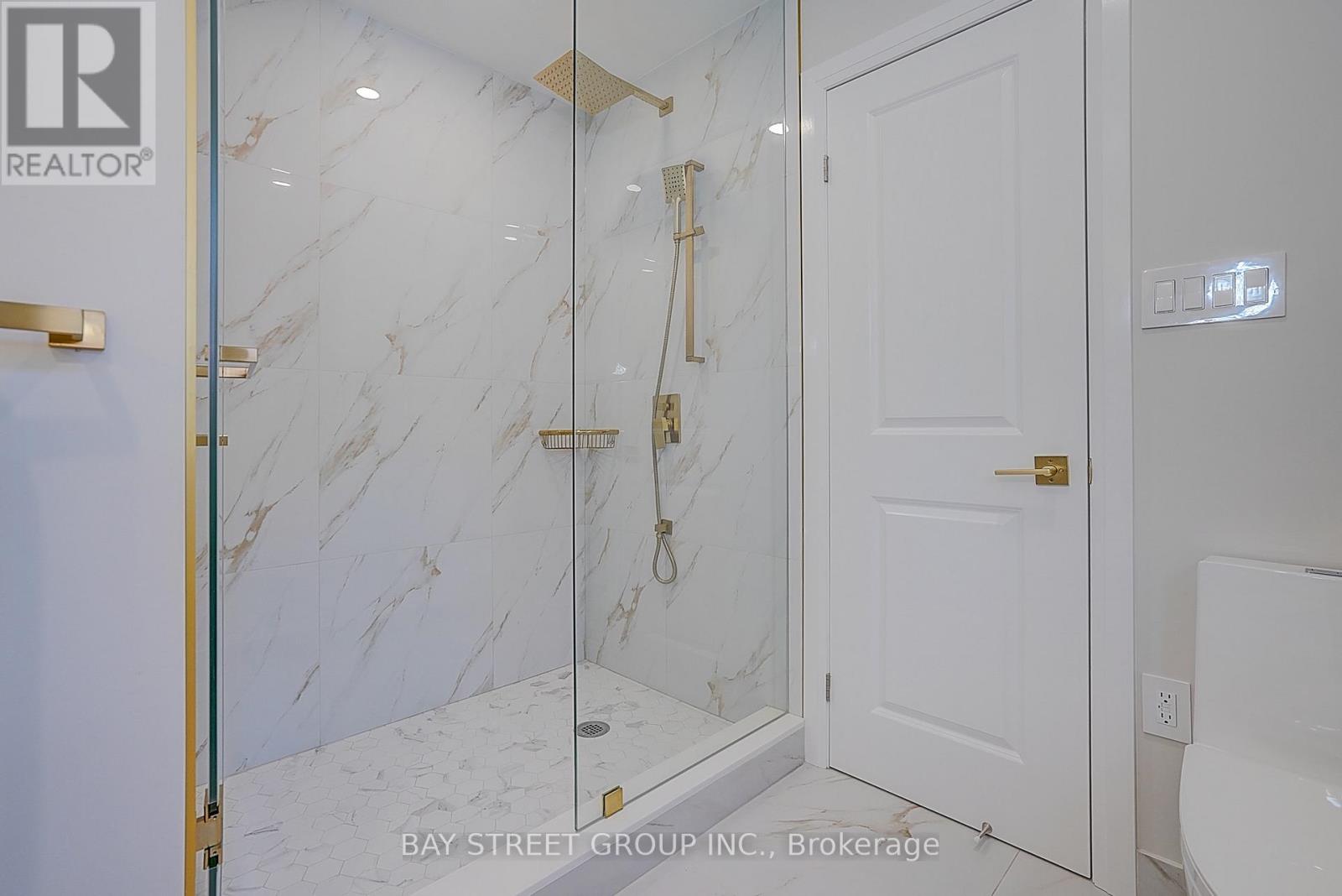 107 Crawford Rose Drive, Aurora, Ontario  L4G 4S1 - Photo 21 - N13569952