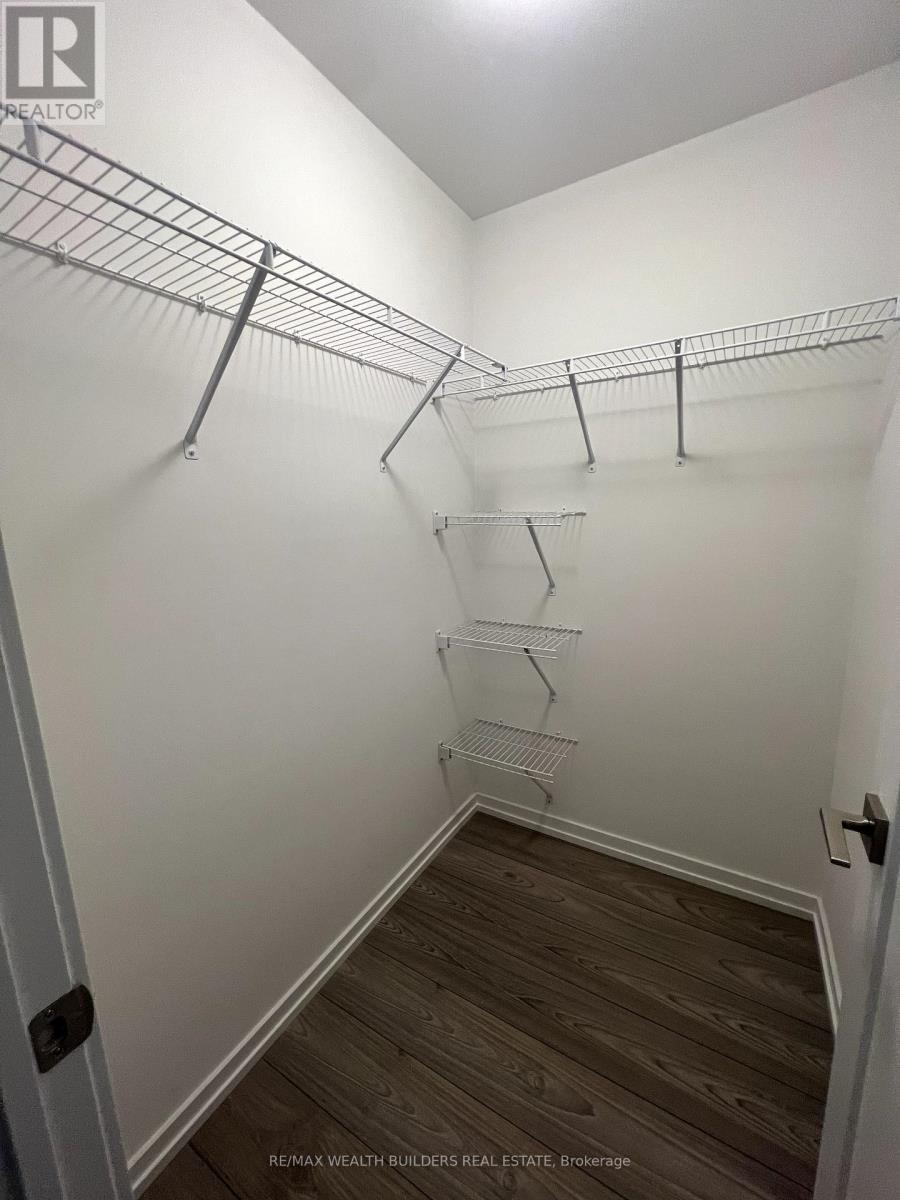 6 - 16 Lytham Green Circle, Newmarket, Ontario  L3Y 0H3 - Photo 22 - N13569956