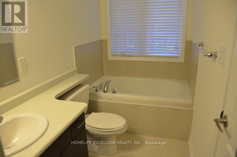 130 Major Crescent, Aurora, Ontario  L4G 0X5 - Photo 15 - N13569960