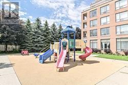 806 - 9 Northern Hts Drive, Richmond Hill, Ontario  L4B 4M5 - Photo 11 - N13569962