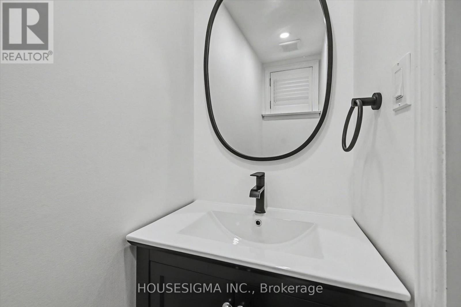 444 Withnell Crescent, Oakville, Ontario  L6L 3L9 - Photo 25 - W13569974