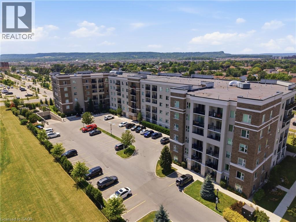 610 FARMSTEAD Drive Unit# 126, Milton, Ontario