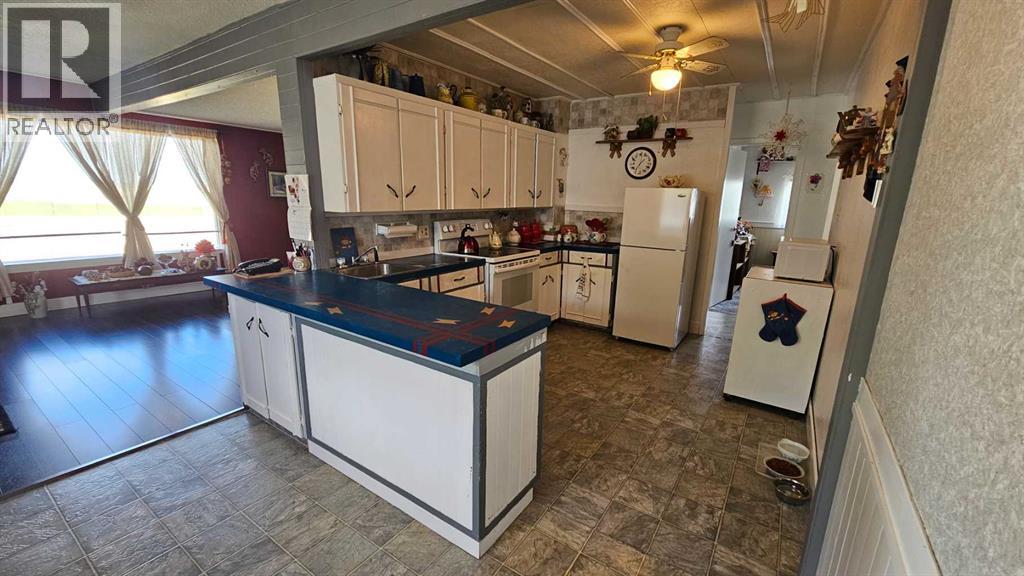 104 1 A Avenue, Coutts, Alberta  T0K 0N0 - Photo 15 - A2329101