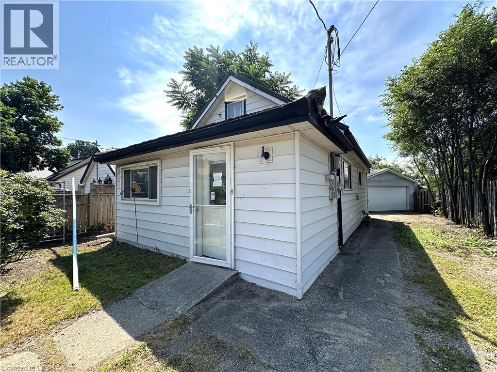 116 Sovereen Street