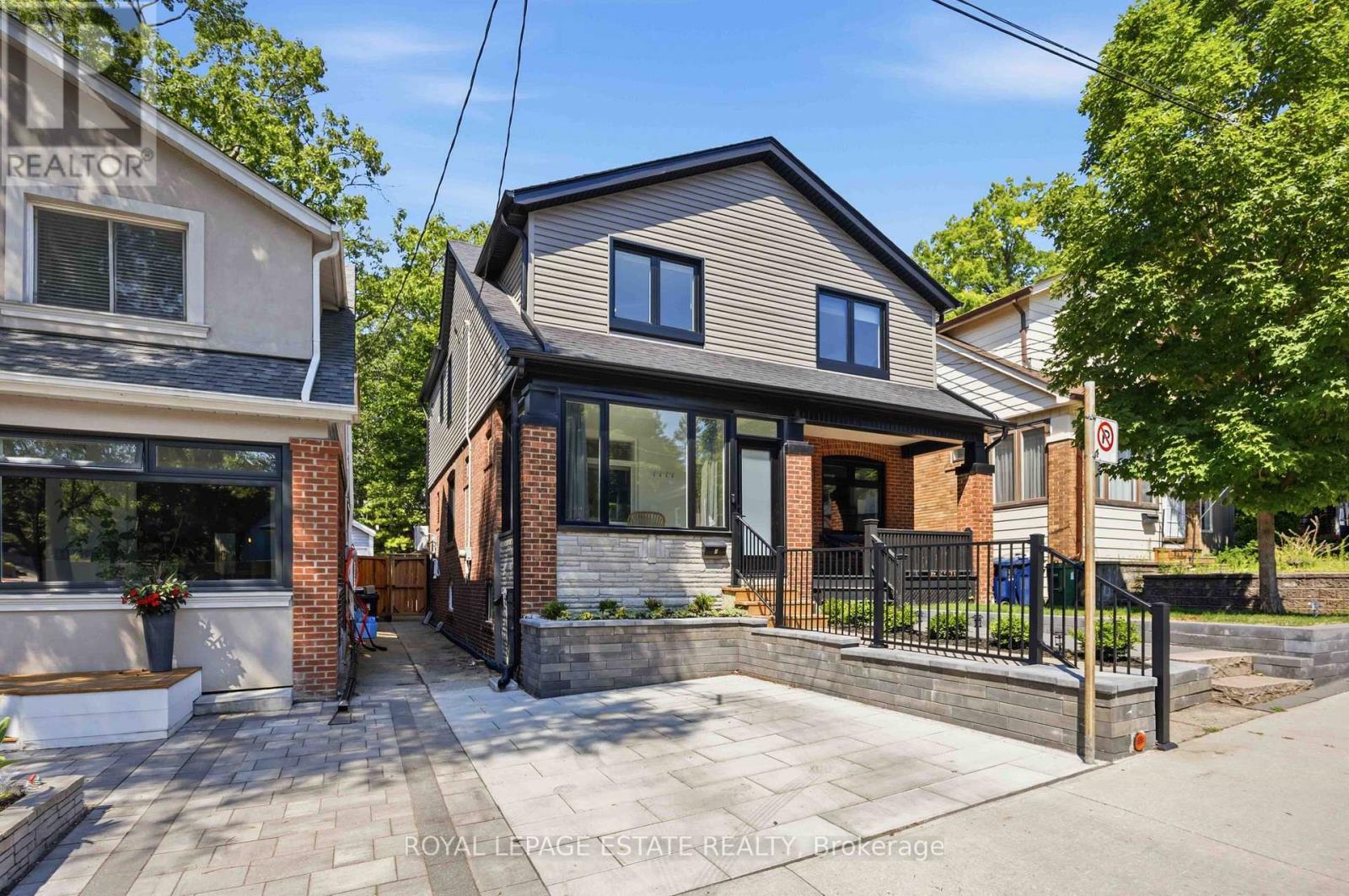 6 Firstbrooke Road, Toronto, Ontario  M4E 2L1 - Photo 2 - E13561772