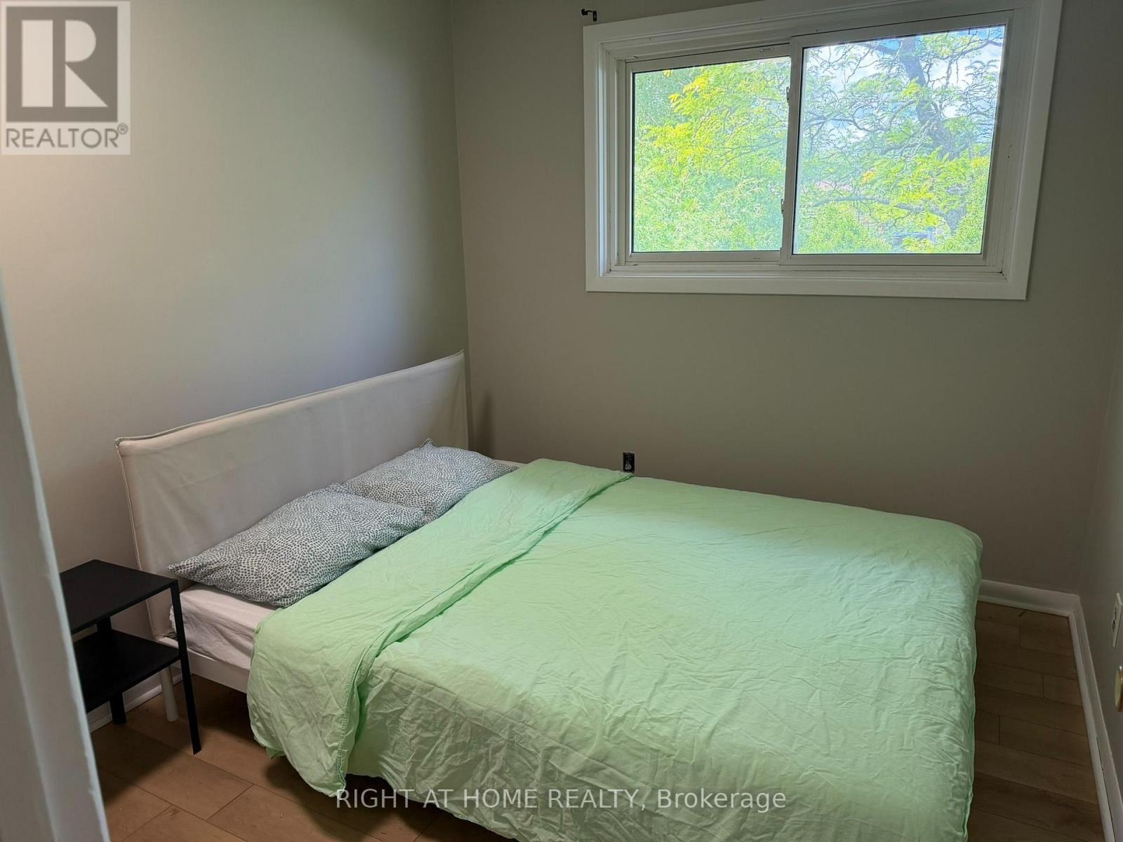 42 Oneida Road, London East, Ontario  N5V 2X1 - Photo 12 - X13570006