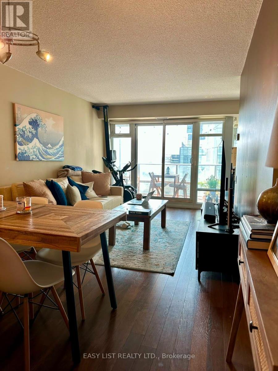 804 - 2191 Yonge Street, Toronto, Ontario  M4S 3H8 - Photo 1 - C13570018