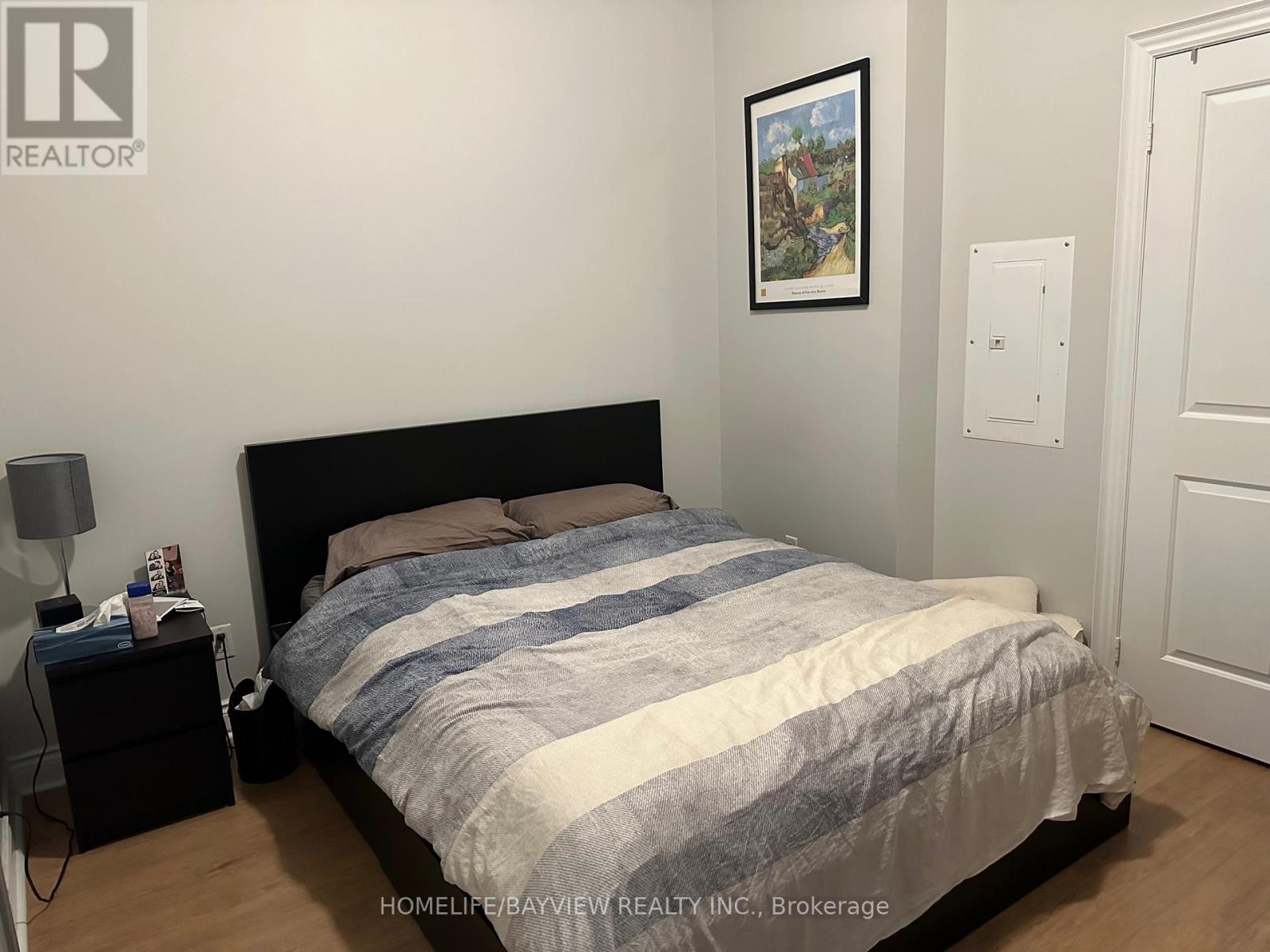 # 201 - 28 Ted Rogers Way, Toronto, Ontario  M4Y 2J4 - Photo 10 - C13570022