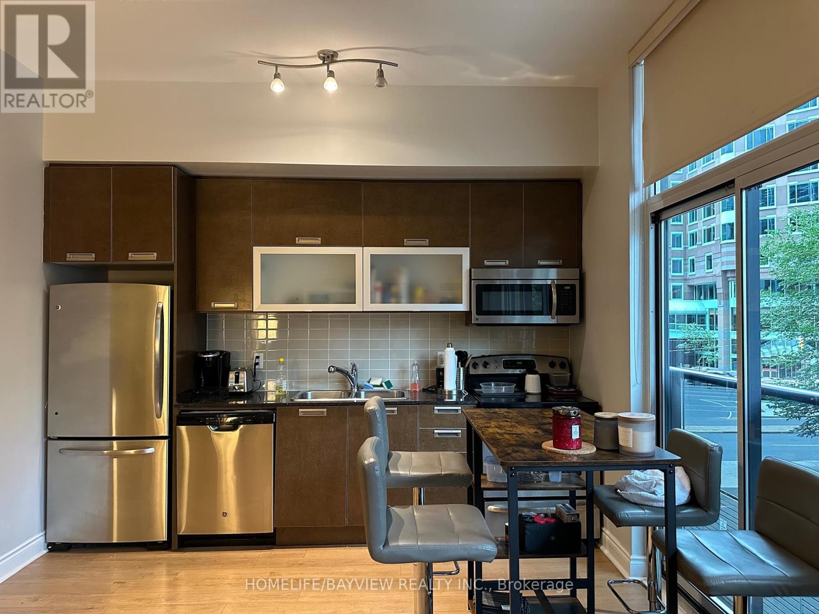 # 201 - 28 Ted Rogers Way, Toronto, Ontario  M4Y 2J4 - Photo 5 - C13570022