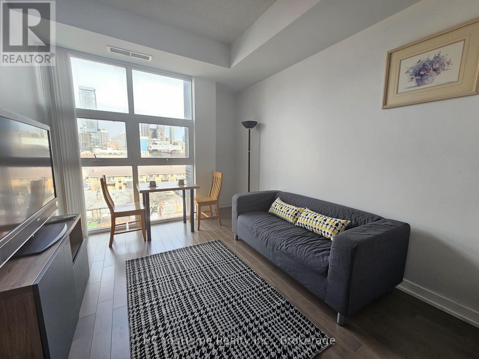 712 - 10 Willison Square, Toronto, Ontario  M5T 0A8 - Photo 2 - C13570042