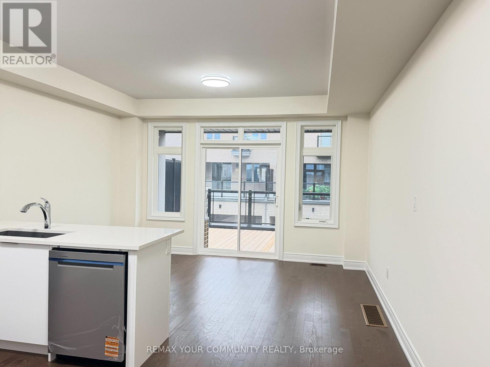 147 Berczy Green Drive, Markham, Ontario  L6C 3P5 - Photo 14 - N13570026