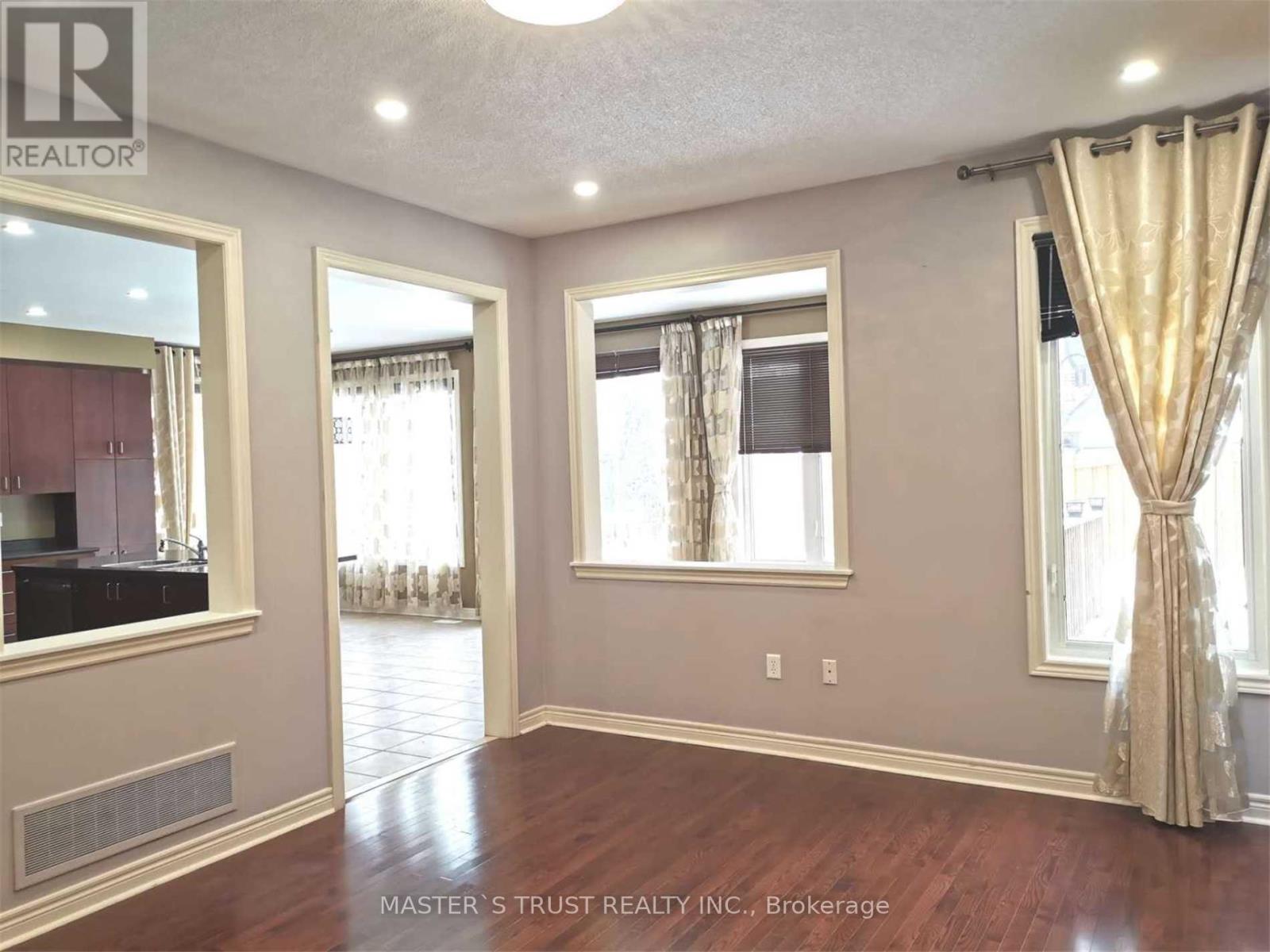 213 River Ridge Boulevard, Aurora, Ontario L4G 7T7 - Photo 7 - N13570090