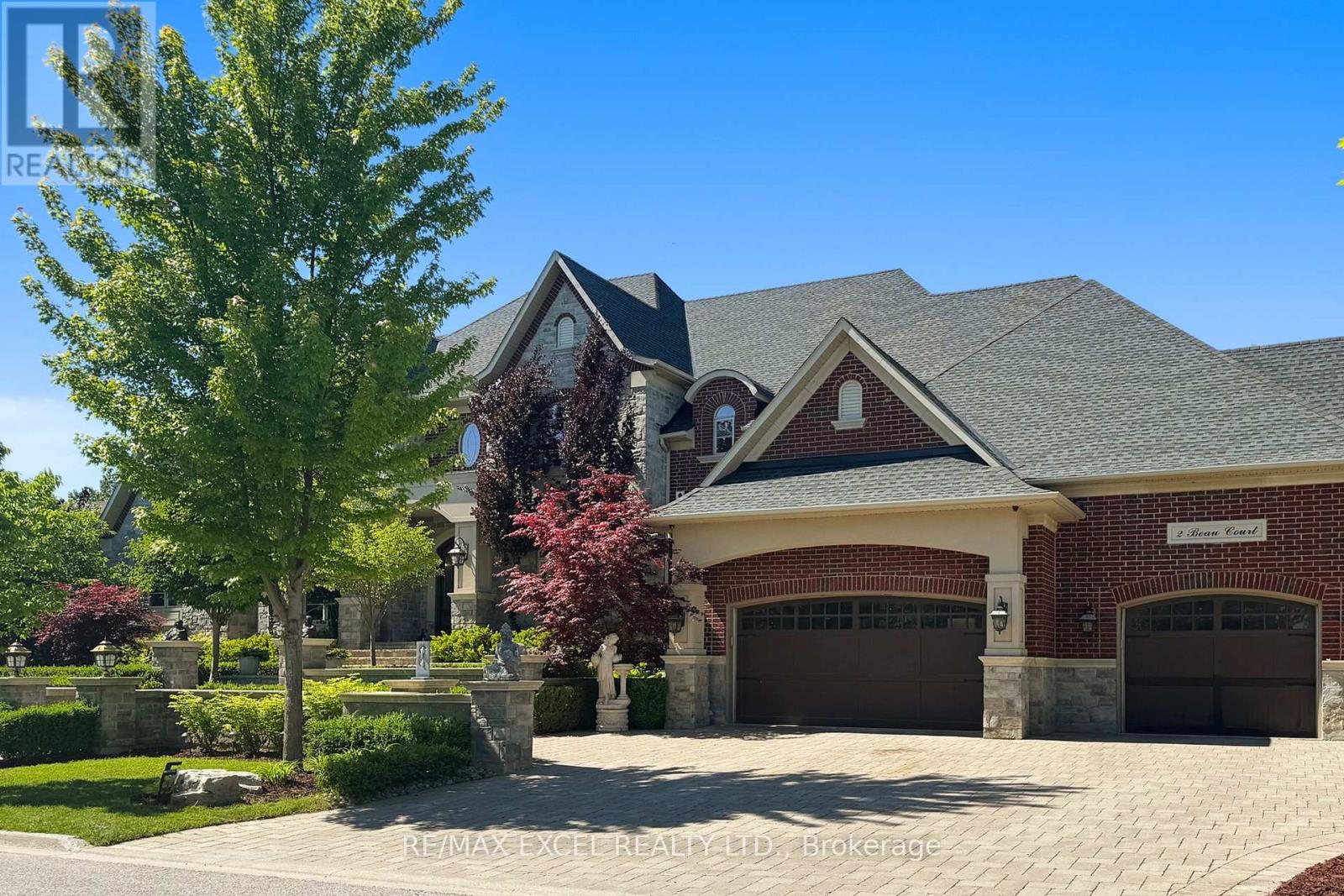 2 Beau Court, Aurora, Ontario  L4G 0H4 - Photo 2 - N13570108