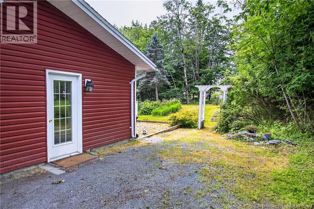 18 Forest Road, Rothesay, New Brunswick  E2H 1B5 - Photo 40 - NB144113