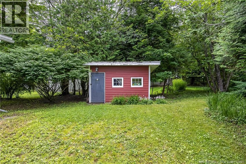 18 Forest Road, Rothesay, New Brunswick  E2H 1B5 - Photo 46 - NB144113