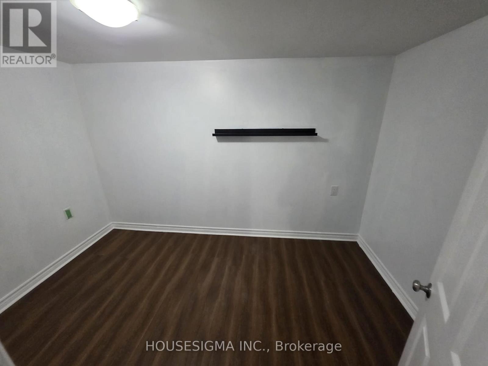 Bsmt - 30 Silvercrest Avenue, Toronto, Ontario M8W 2S4 - Photo 5 - W13570004