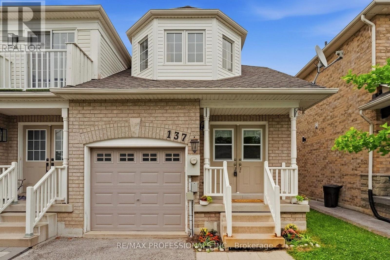 137 DOMINION GARDENS DRIVE, Halton Hills, Ontario