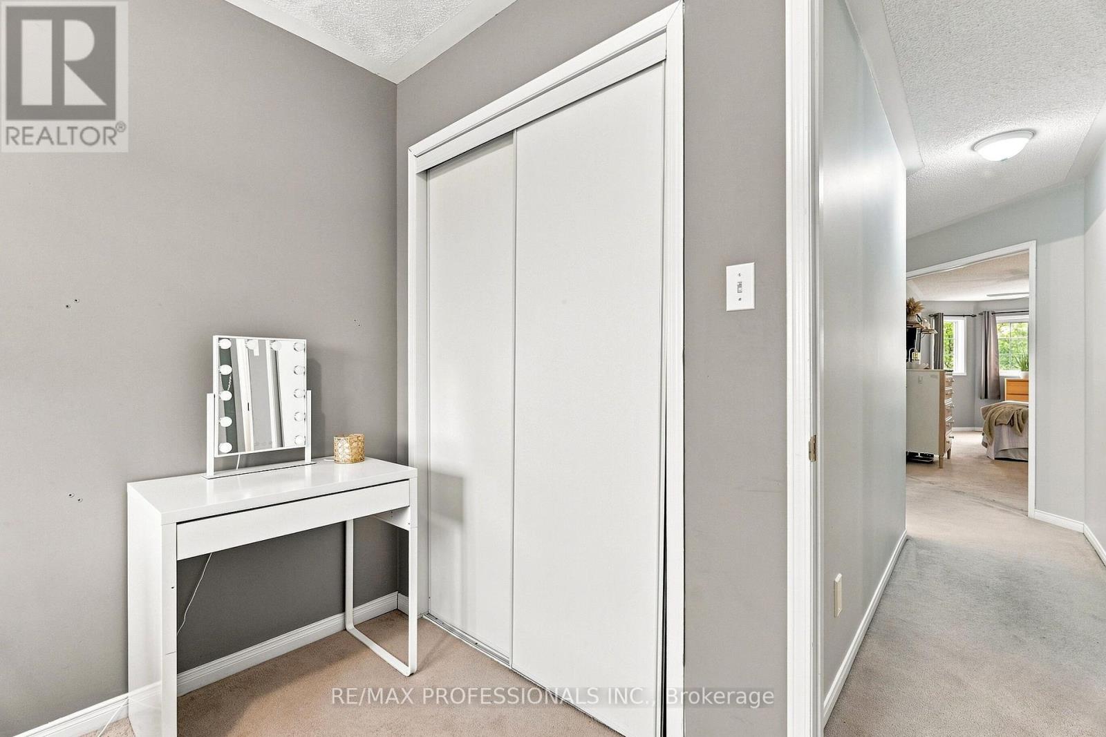 137 Dominion Gardens Drive, Halton Hills, Ontario L7G 6B6 - Photo 28 - W13570058