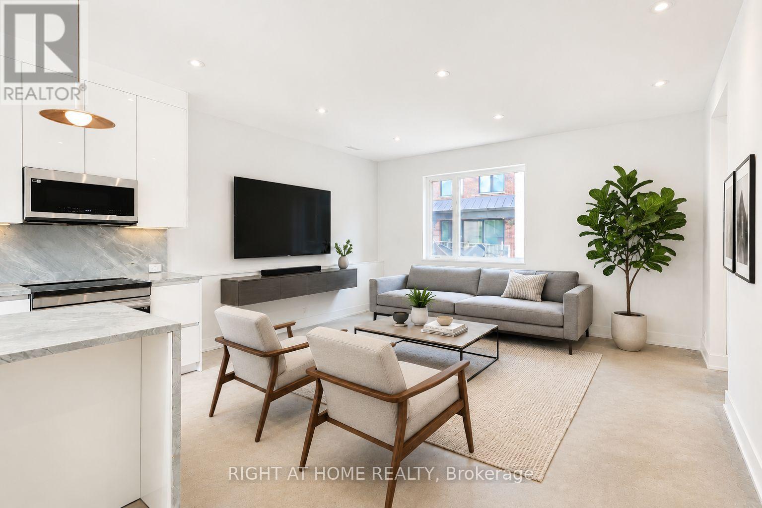 Laneway House - 266 Indian Grove, Toronto, Ontario M6P 2H5 - Photo 4 - W13570118