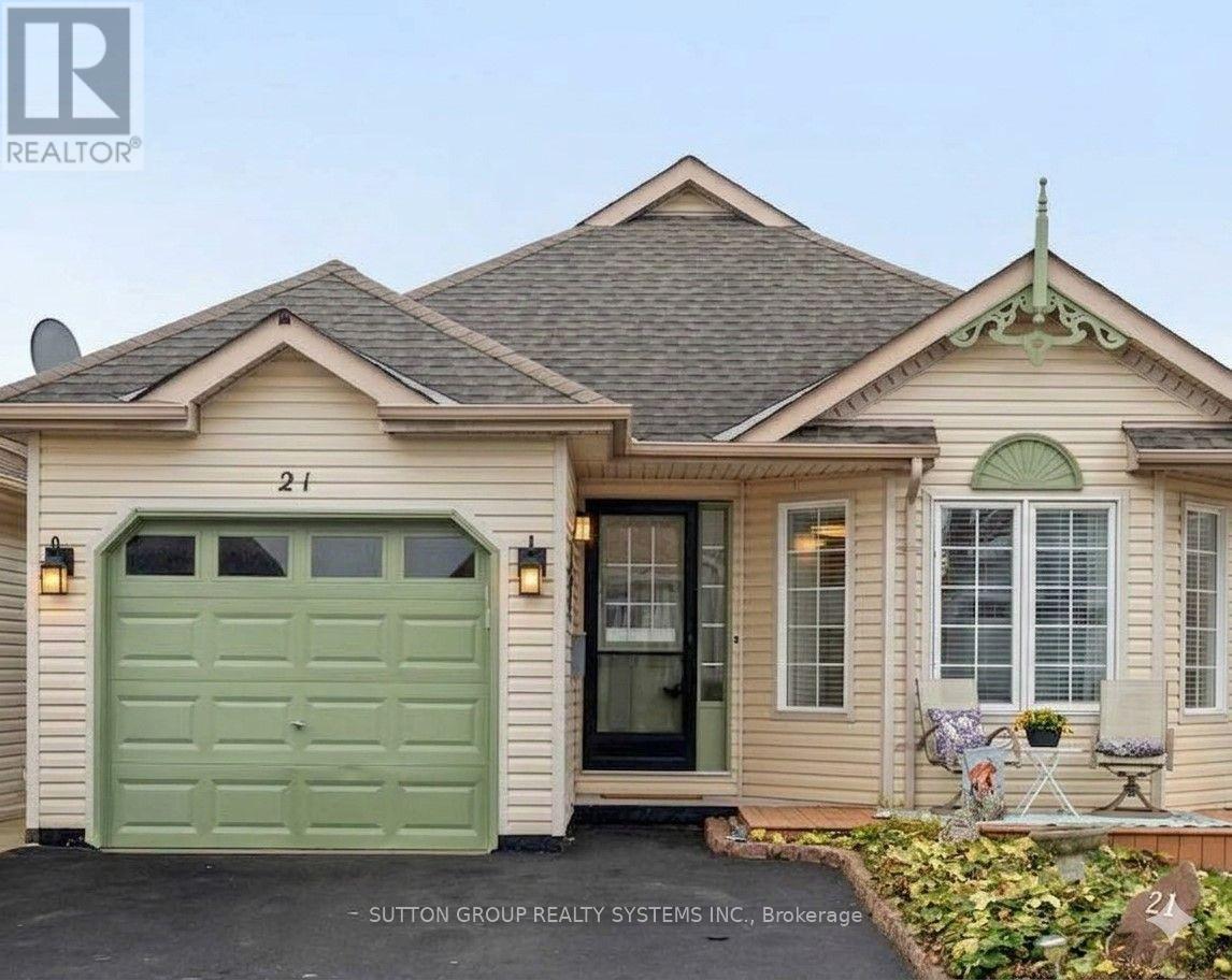 21 LONG POINT BOULEVARD, Norfolk, Ontario