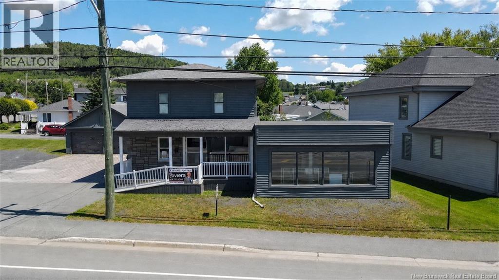 405 Victoria Street, Edmundston, New Brunswick  E3V 2K4 - Photo 1 - NB136804