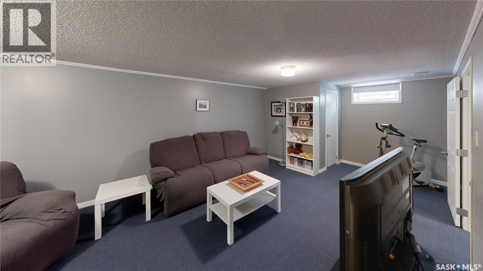 2902 Lacon Street, Regina, Saskatchewan  S4N 2A8 - Photo 32 - SK042736