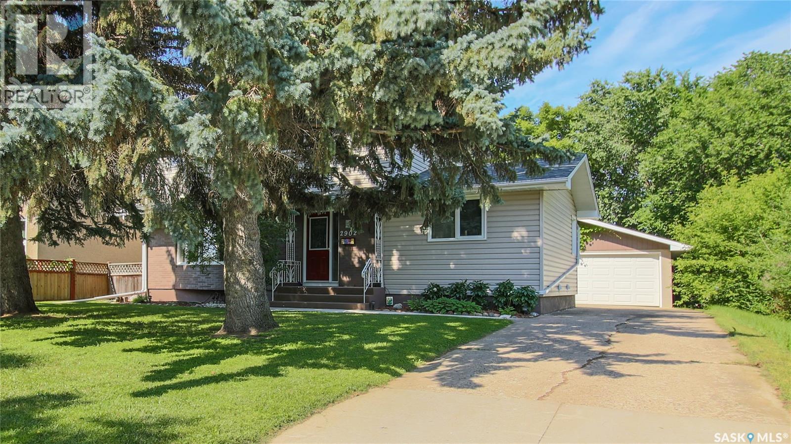 2902 Lacon Street, Regina, Saskatchewan  S4N 2A8 - Photo 43 - SK042736