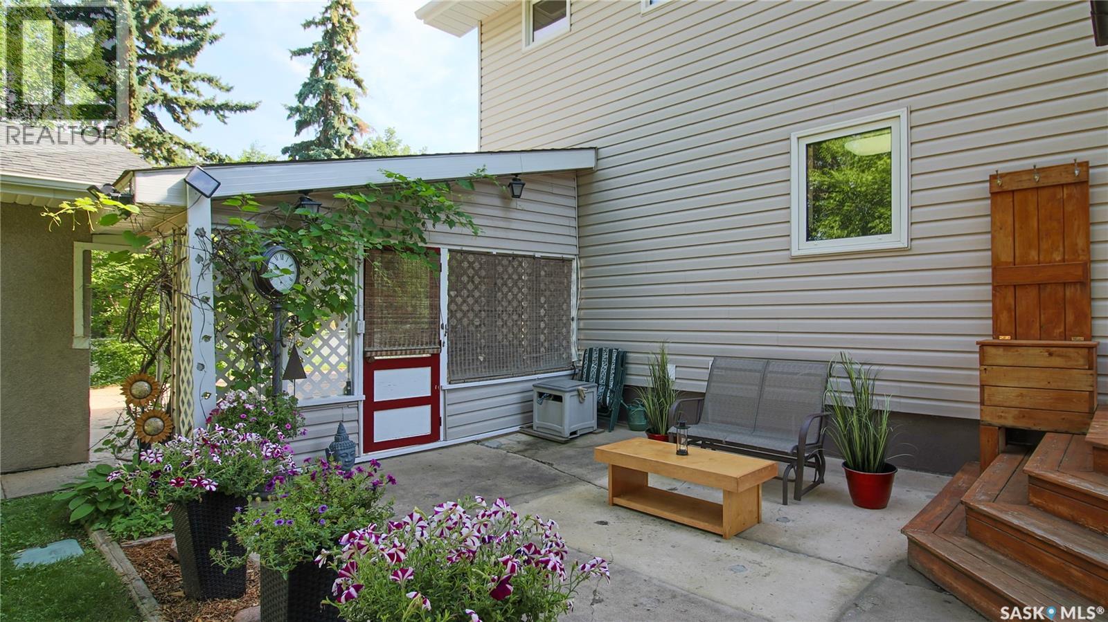2902 Lacon Street, Regina, Saskatchewan  S4N 2A8 - Photo 48 - SK042736