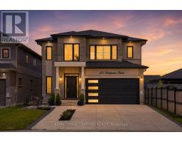 123 DULGAREN STREET, Hamilton, Ontario