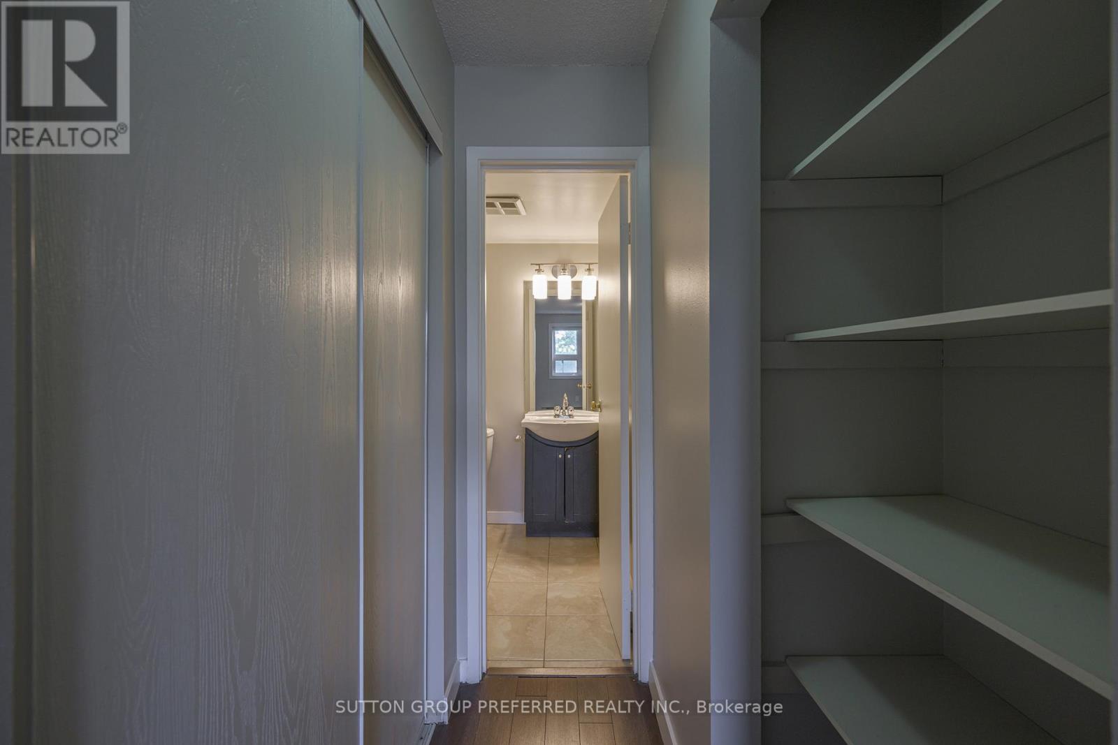 202 - 15 Jacksway Crescent, London North (North G), Ontario  N5X 3T8 - Photo 11 - X13570240