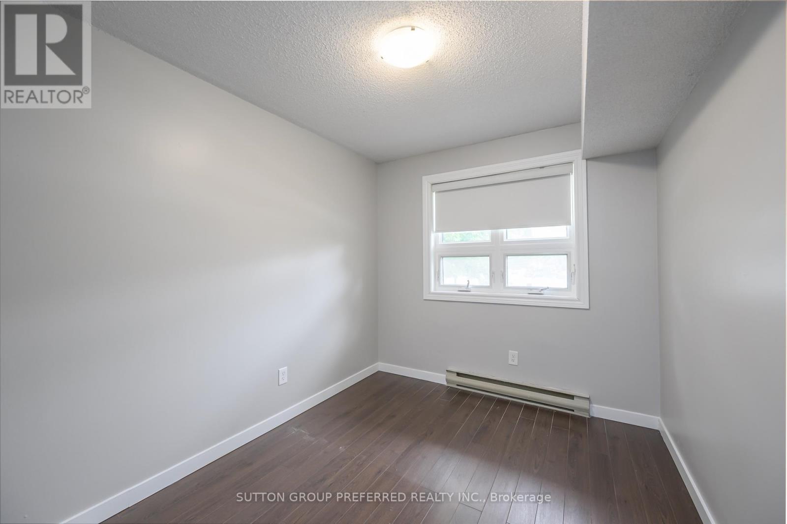 202 - 15 Jacksway Crescent, London North (North G), Ontario  N5X 3T8 - Photo 13 - X13570240