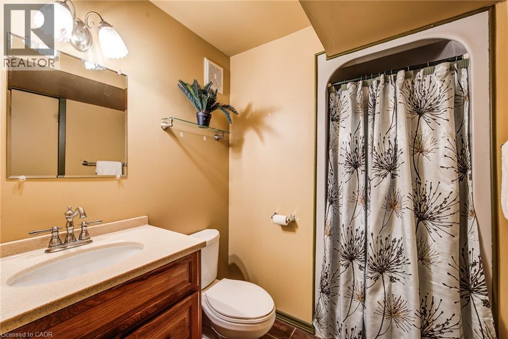 606 Fern Road, Waterloo, Ontario  N2V 1G5 - Photo 32 - 40844012