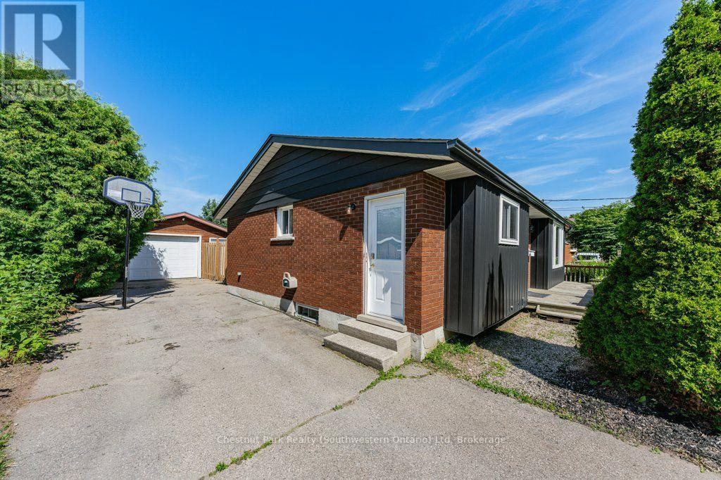 81 Cheltonwood Avenue, Guelph, Ontario N1E 4E4 - Photo 12 - X13570168